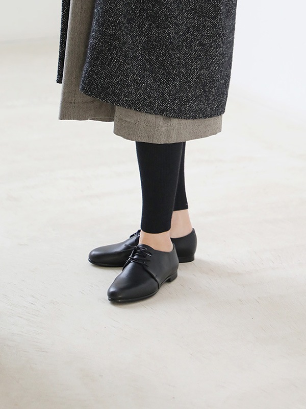 leather lace up shoes
