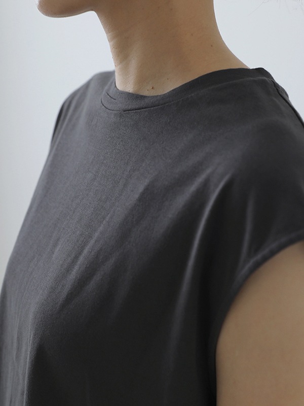cut&sew sleeveless
