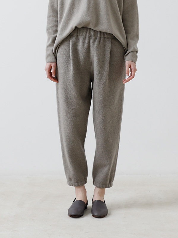 新品タグ付✨evam eva カシミヤパンツ カシミヤ100％ チャコールグレー evameva (エヴァムエヴァ) cashmere pants / カシミヤ パンツ