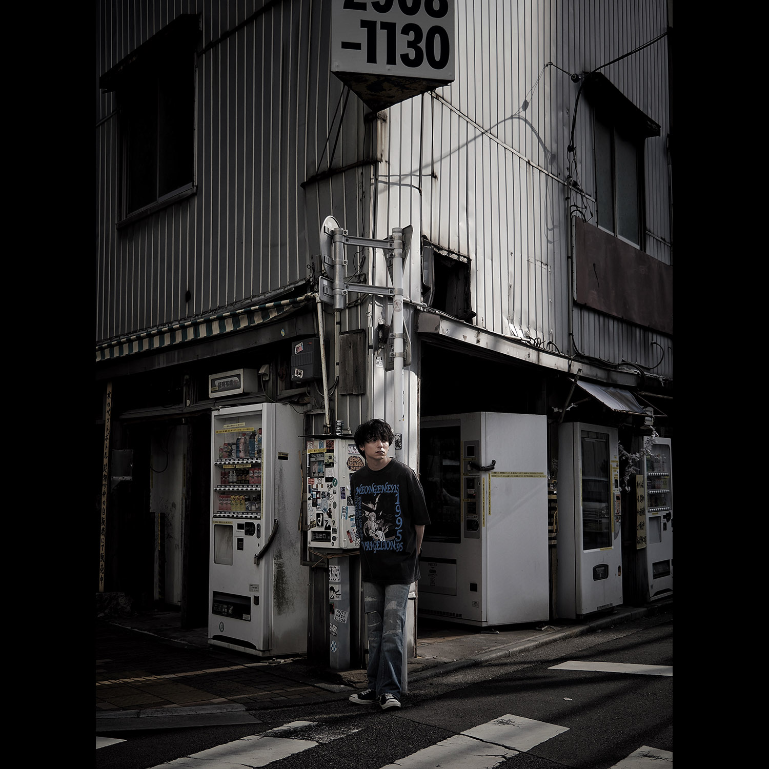 0070 T-Shirt（BLACK）