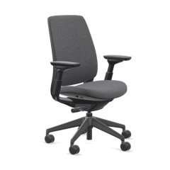 【当店在庫商品】Series2（シリーズ2） / 標準ファブリック仕様 / アジャスタブルアーム / ランバーサポート付き / ブラックフレーム / 張地：NeWBlack / ソフトキャスター仕様