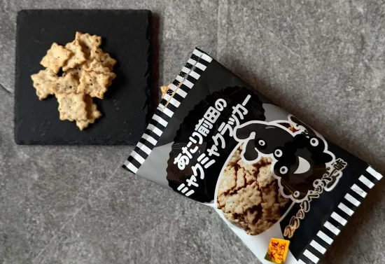 あたり前田のミャクミャクラッカー4連　ブラックペッパー味