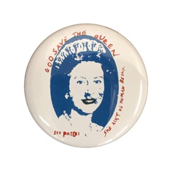 バッジ/VINTAGE SAFETY PIN QUEEN(54mm）