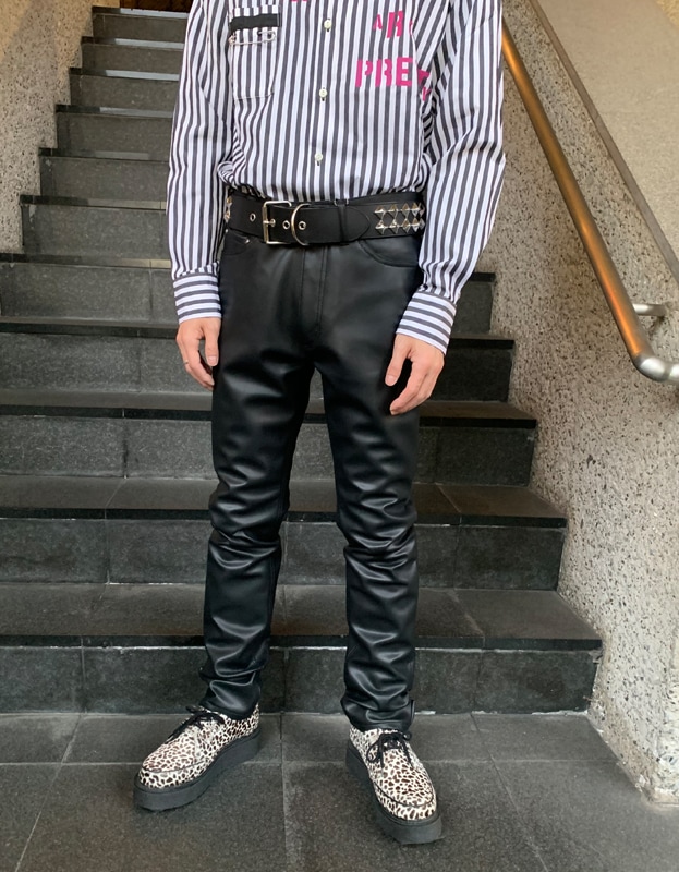 MAX FAUXレザー ロンドンスリムジーンズ｜『666』パンクロック