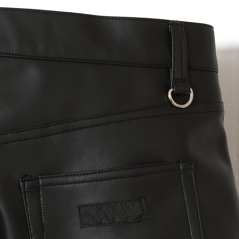 ラブクロム マックス・フォーレザー・レギュラーフィットZIPジーンズ｜『666