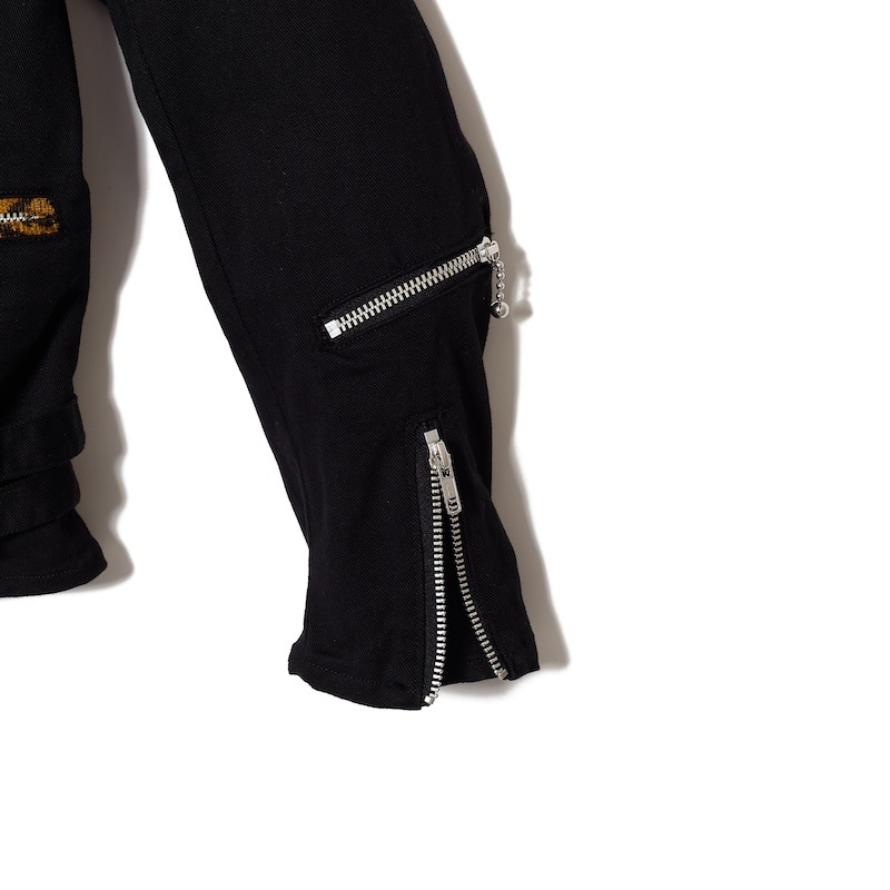 ���ȥ�å����åȥ�饤���������㥱�å� TYPE-B