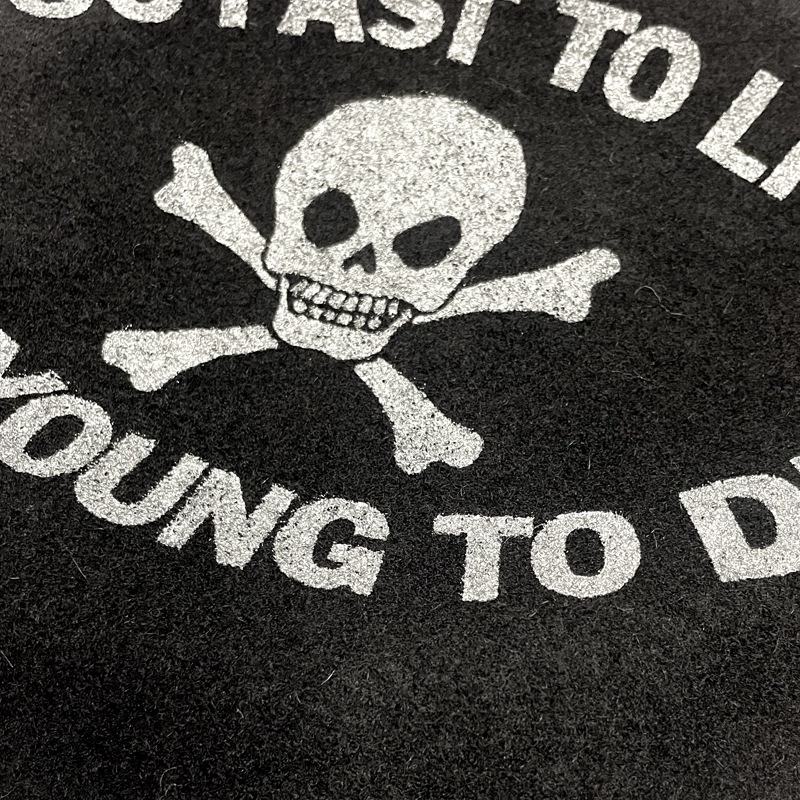 �٥졼˹ TOO FAST TO LIVE(���ǥ�����ʥ꡼��)