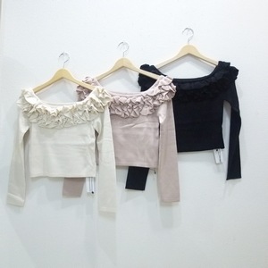 SALE50%OFF◇COCODEAL(ココディール)【フリルオフショルニット SALE50%OFF◇COCODEAL(ココディール)【フリルオフショルニット