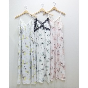 SALE30%OFF◇COCODEAL【フラワープリントレーストリムキャミワンピース
