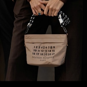 �ݥ����5�ܢ�ACCOUNT(���������)��MARGARET SHOULDER BAG��MAC108GEE���������ʳ�¨��ȯ����