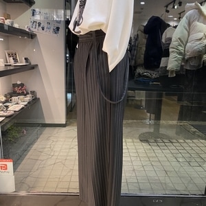 SALE40%OFF��LUGIVA(�륮��)�ڸ�ɳ�դ����ȥ饤�ץѥ�ġ�302524���������ʳ�¨��ȯ����