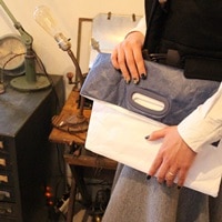 クラッチバッグ（ネイビー/ホワイト）