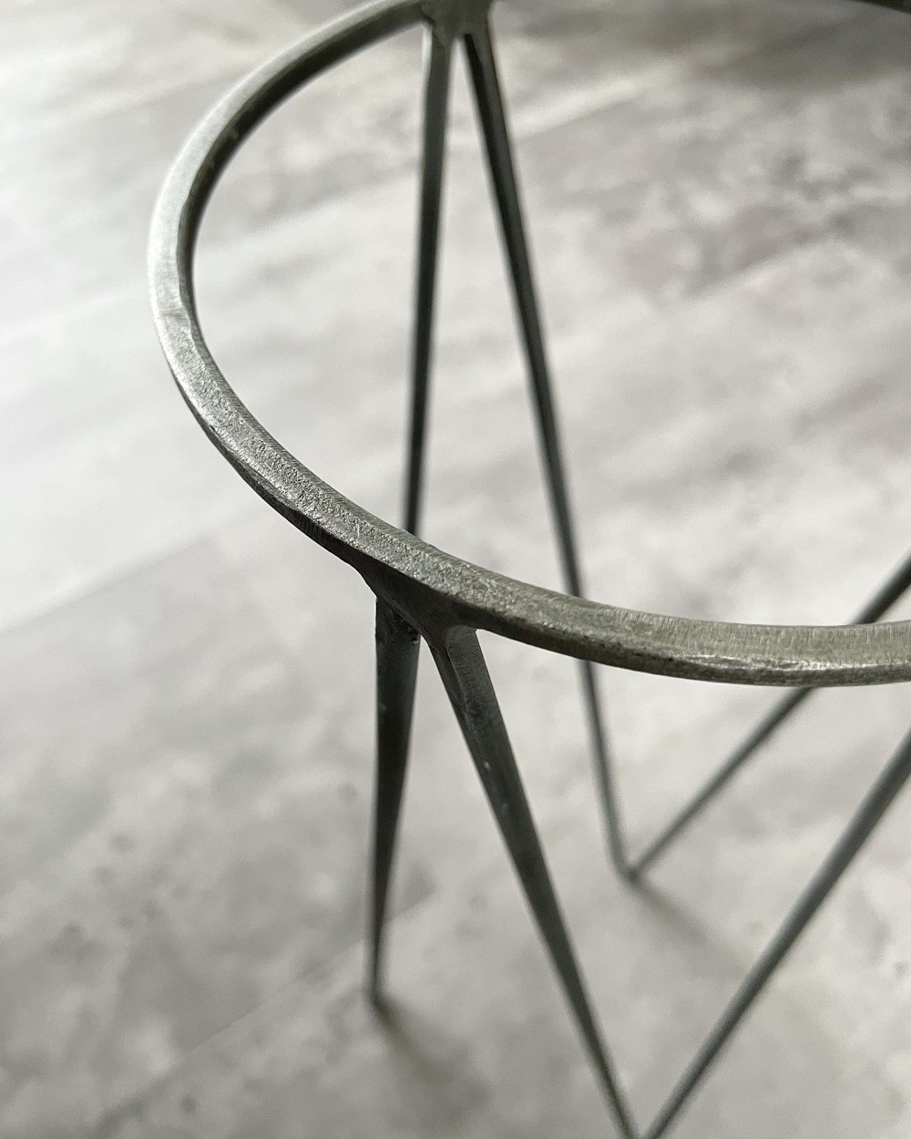 鉢スタンド(直径16.5cm/高さ45cm)