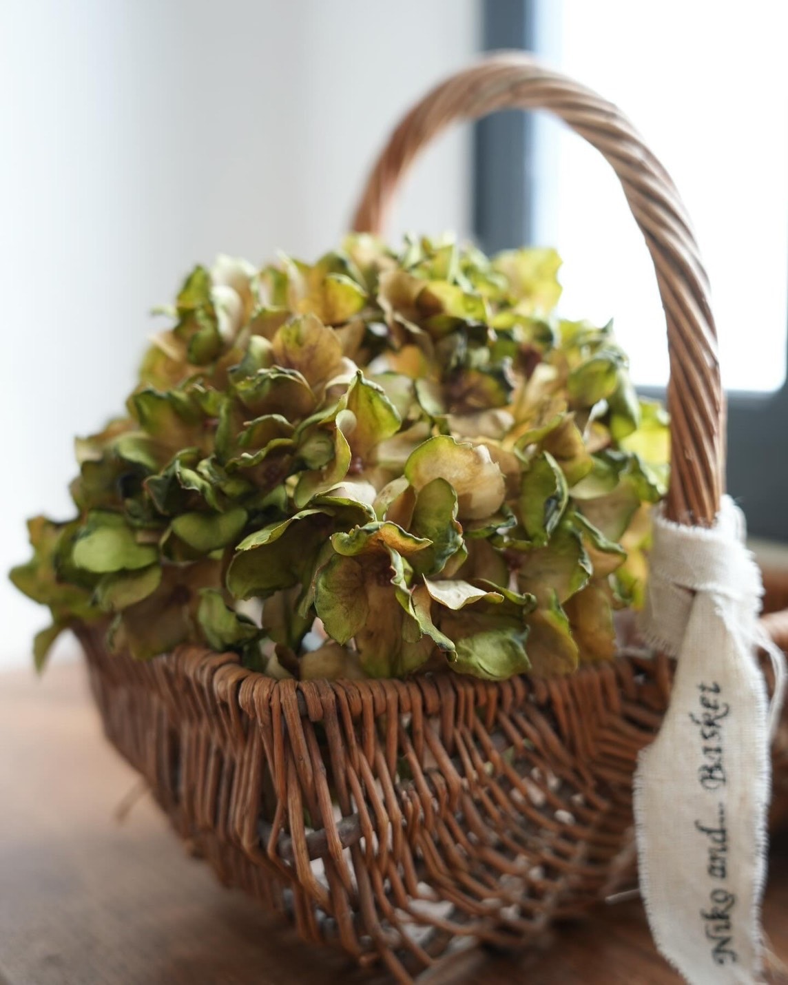 シックな大人っぽ紫陽花