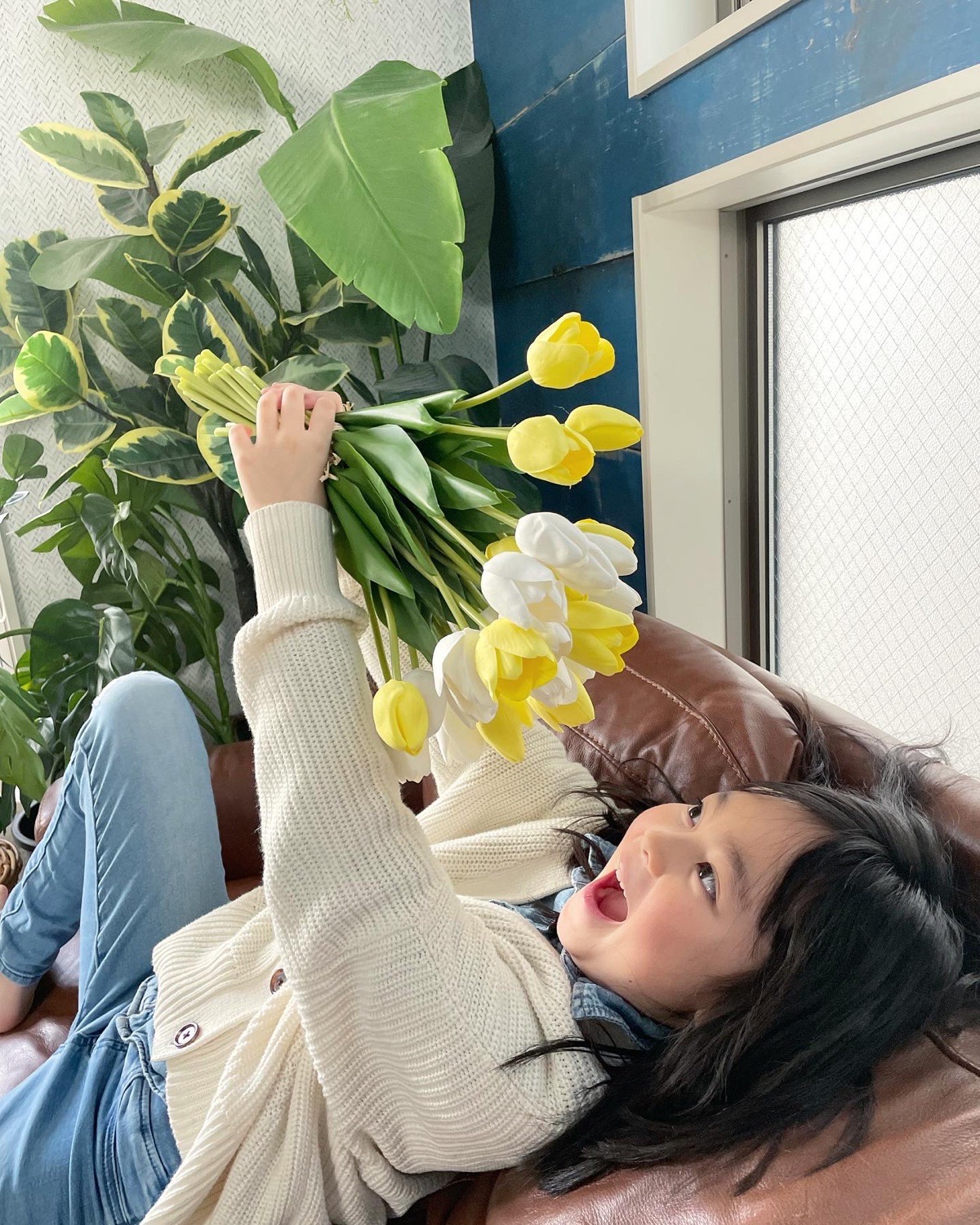 5本束のチューリップ(イエロー)