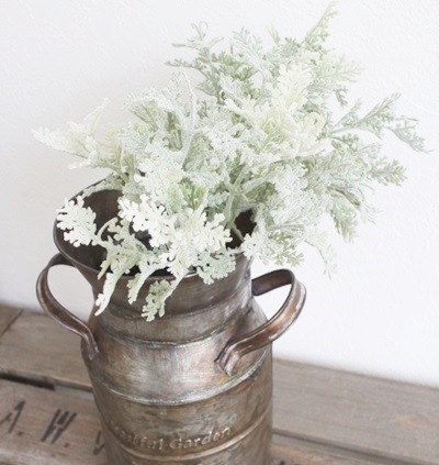 ホワイトグリーンレースピック