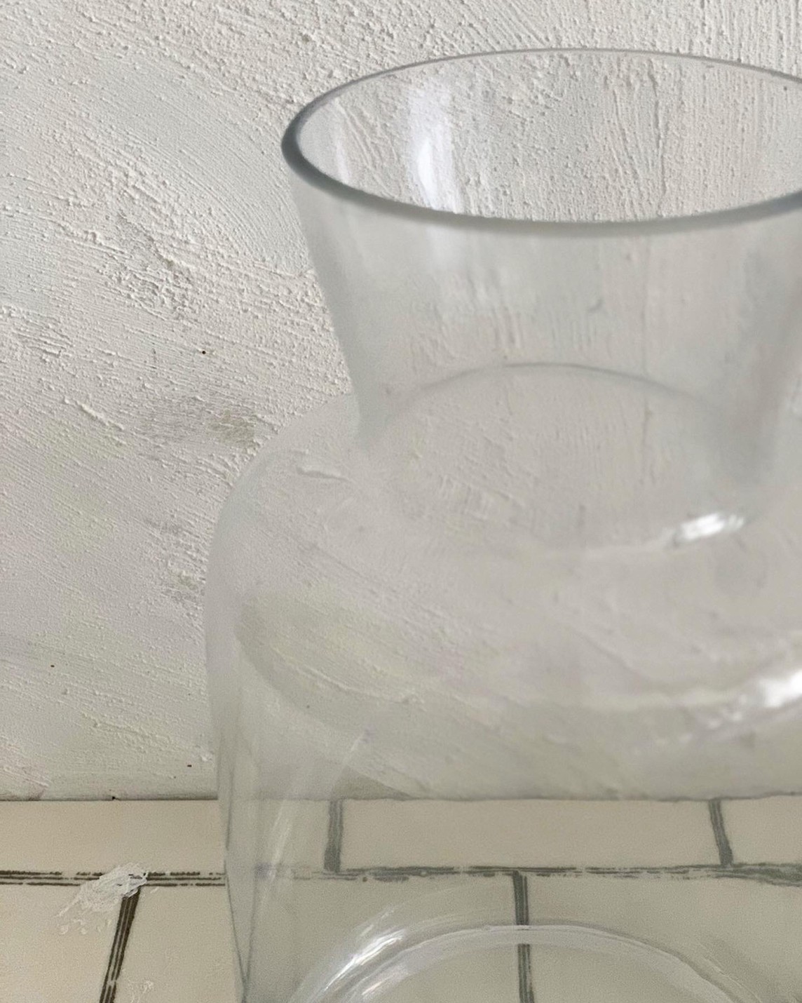 くびれガラス瓶（高さ26cm）