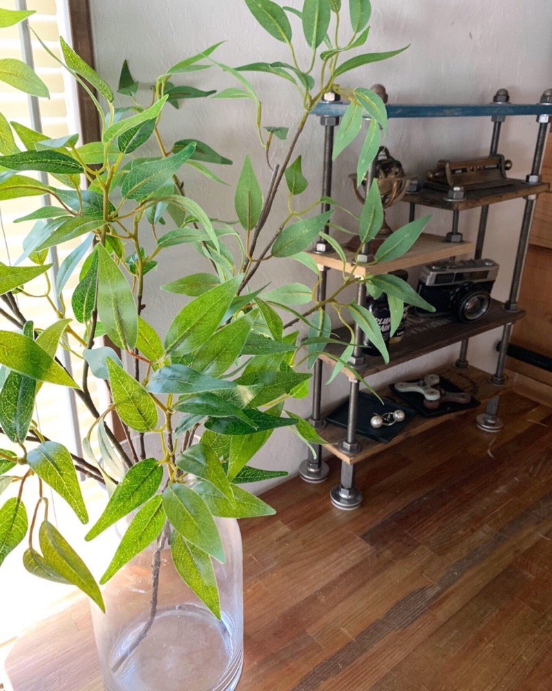 くびれガラス瓶（高さ26cm）