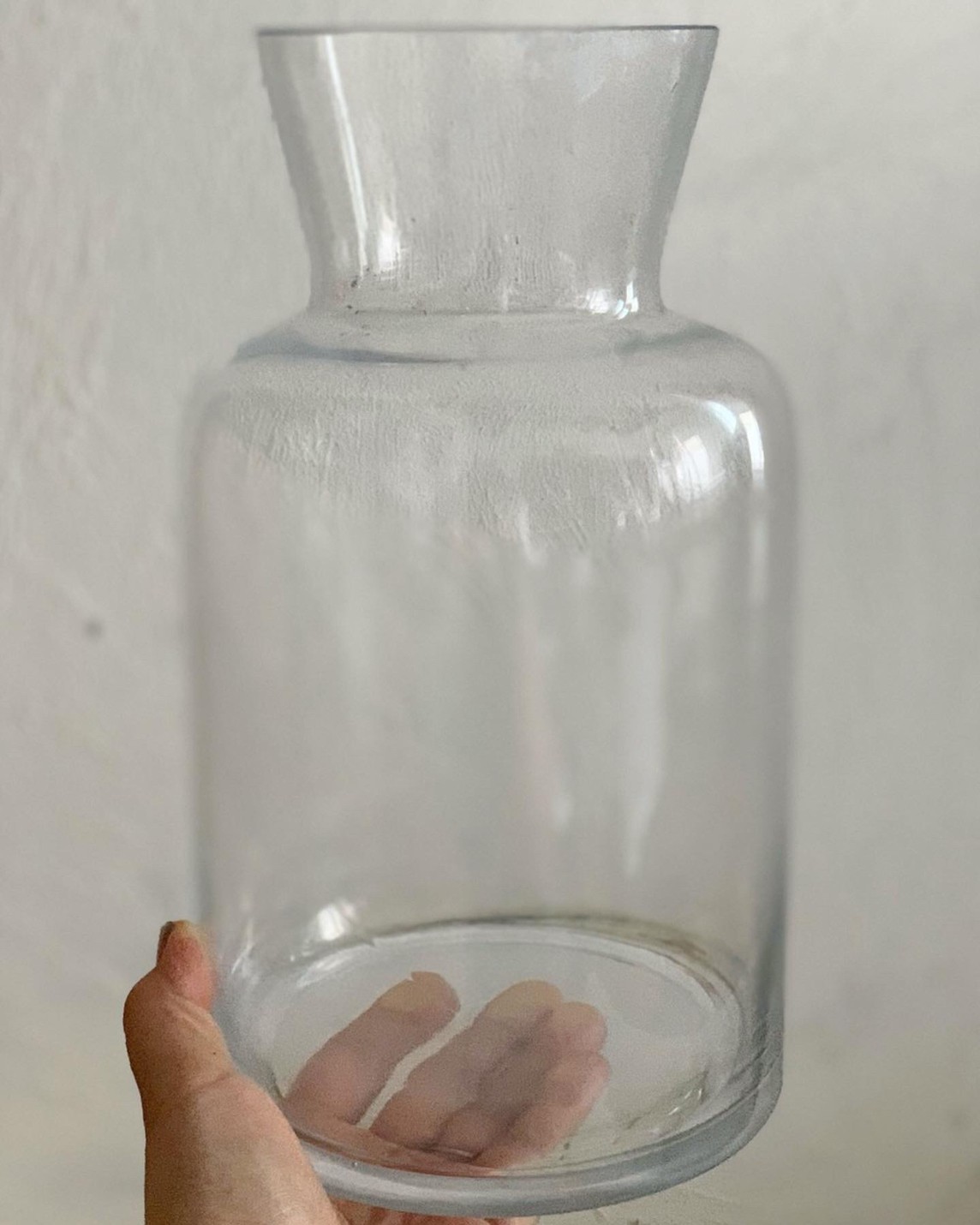 くびれガラス瓶（高さ26cm）