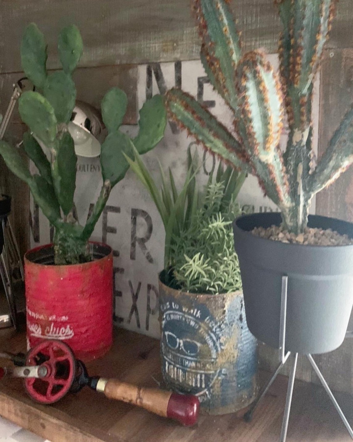 鉢スタンド(幅17.5cm/高さ25cm)