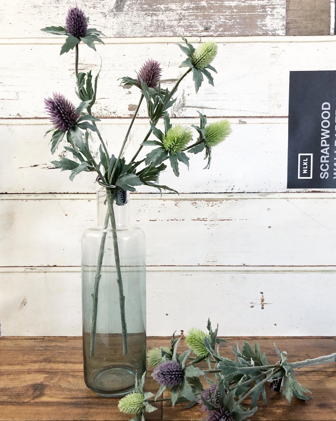 ブルーグラデのガラス瓶（高さ25㎝）