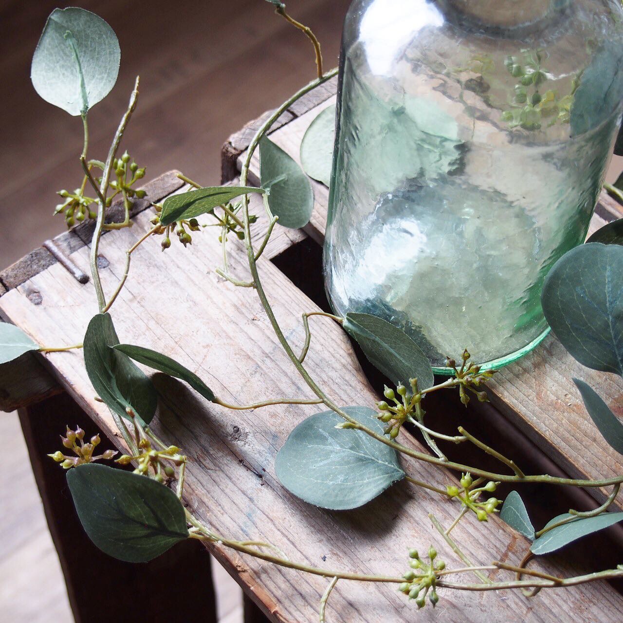 ユーカリガーランド Amazon｜Gadgetman ユーカリ ガーランド 人工観葉植物 造花 バラ 花藤