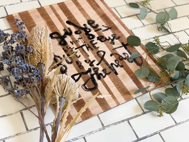 丸い葉っぱのユーカリガーランド