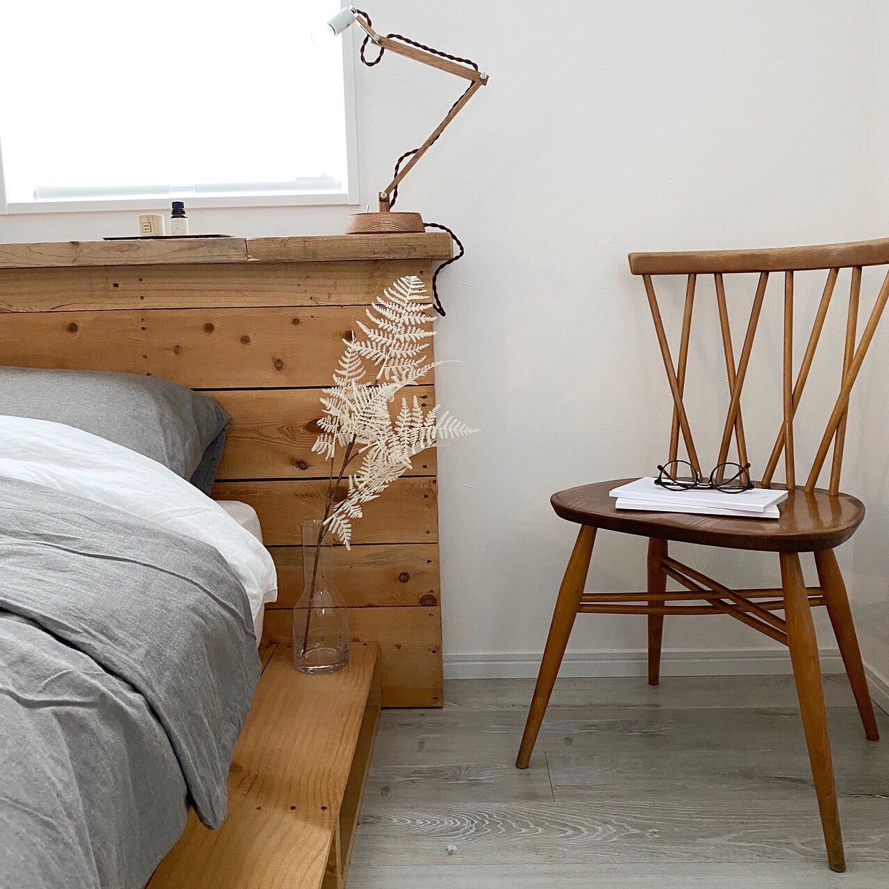 アスパラガスの白い葉っぱ