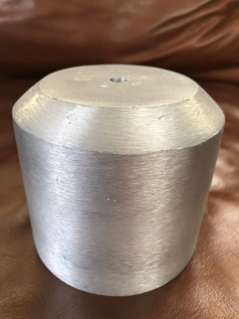 ラウンド型の鉢 (シルバー)