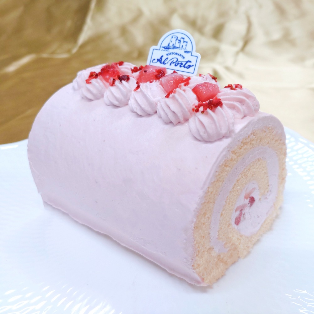 いちごとマスカルポーネのロールケーキ