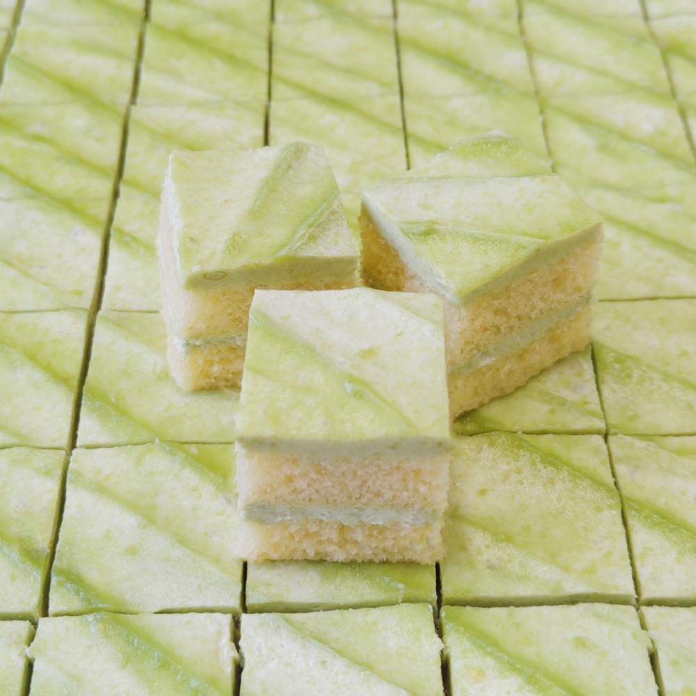 シート70　枝豆シェイク味　10枚／1ケース　業務用シートケーキ