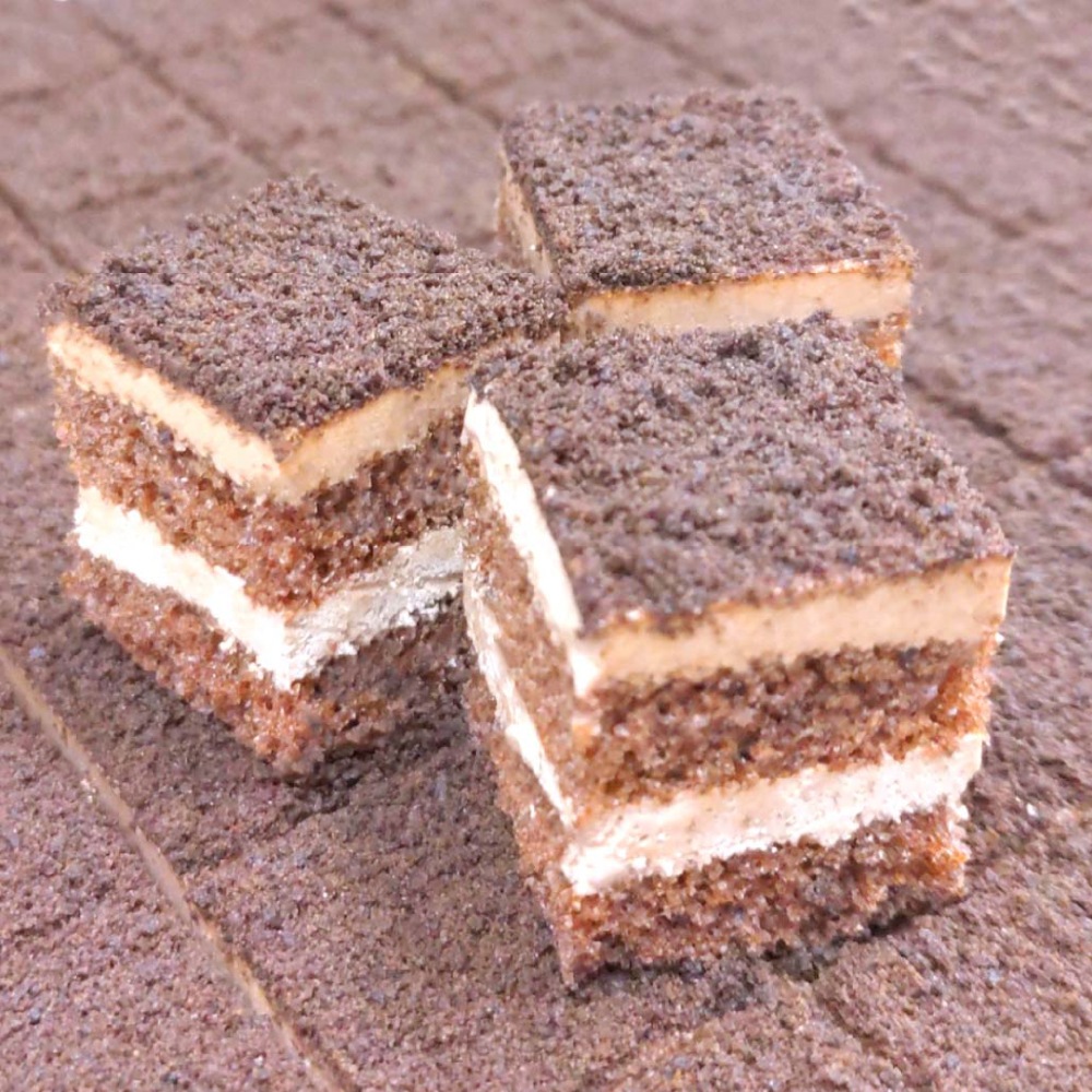 シート70　チョコ　10枚／1ケース　業務用シートケーキ