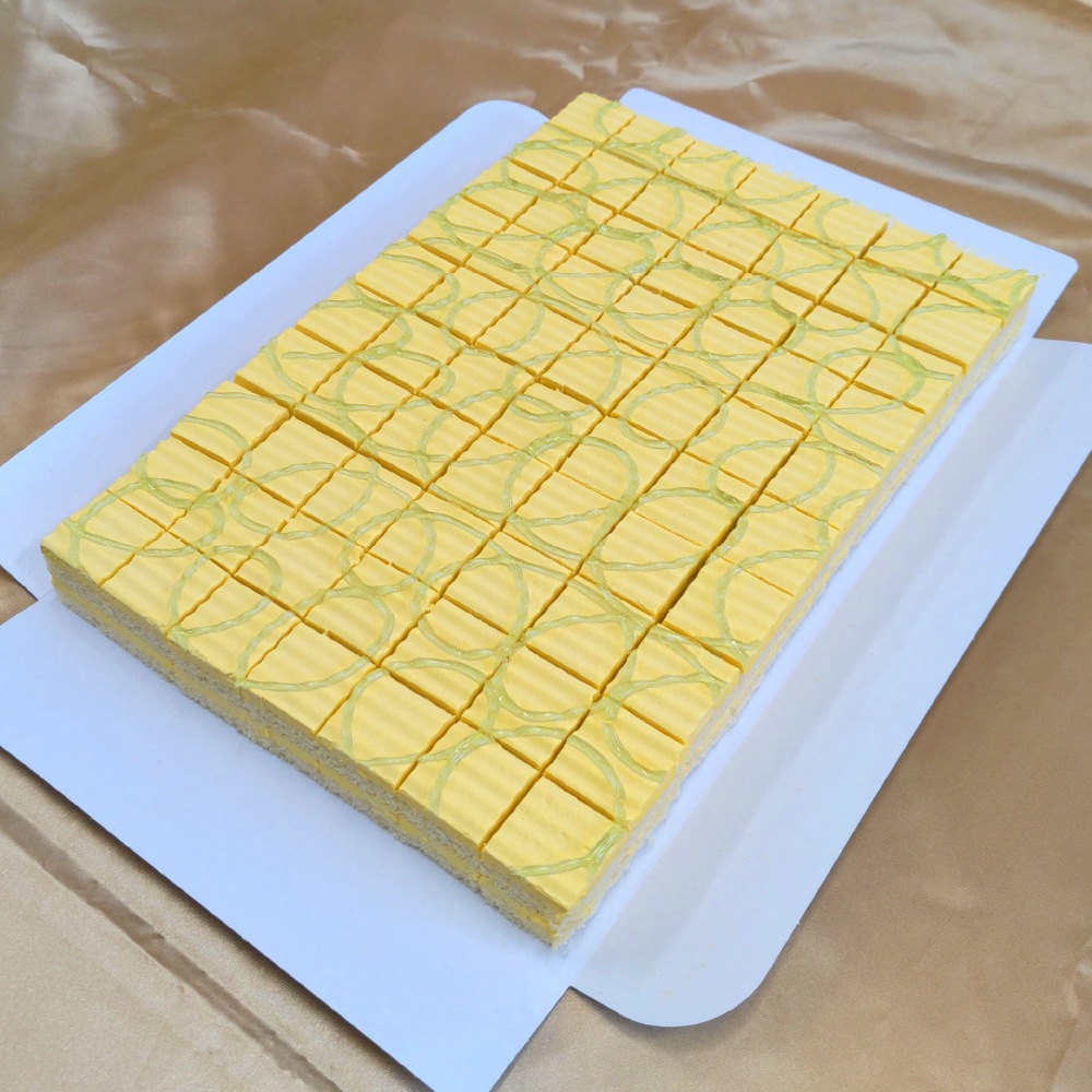 シート70 赤肉メロンのケーキ