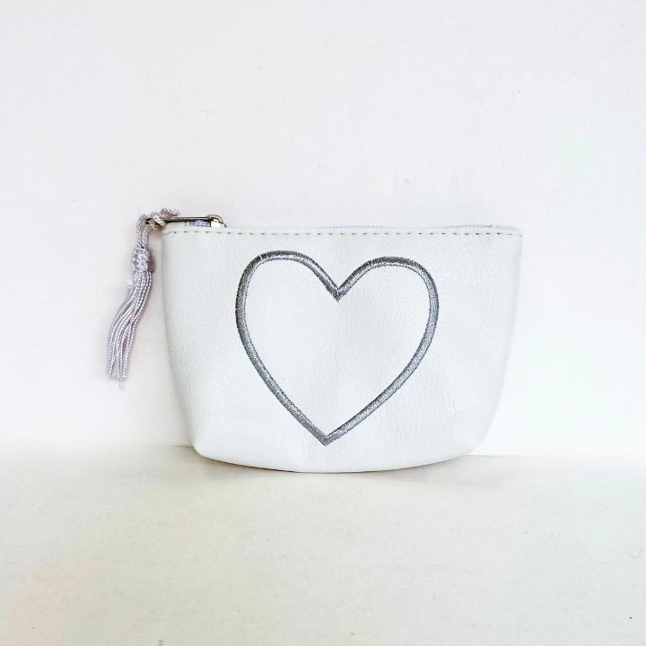 ハート刺繍ミニポーチ　ホワイト