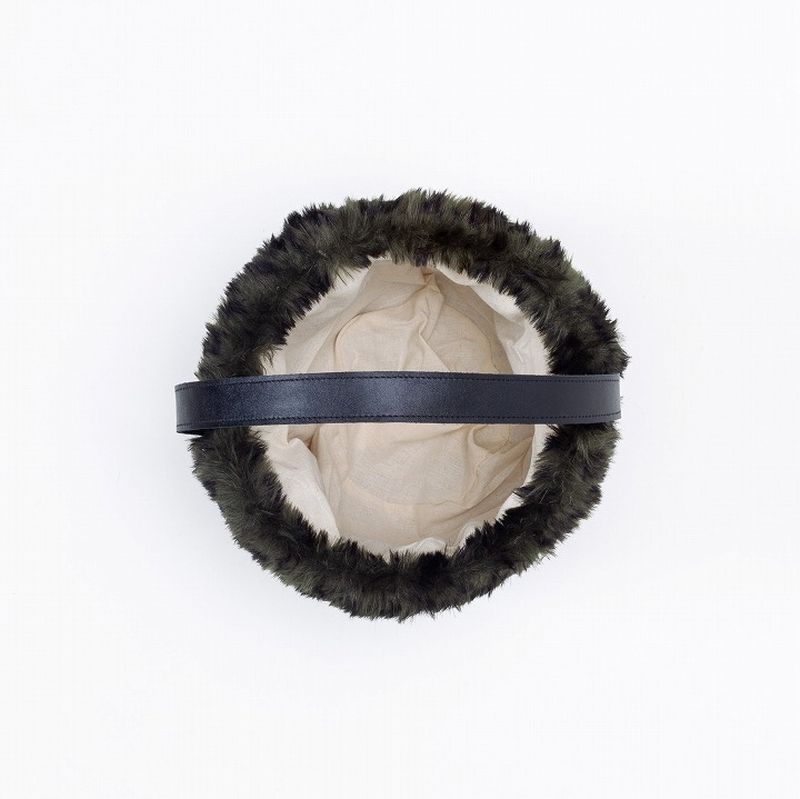 エコファーレザーハンドルバケツ　ヒョウ