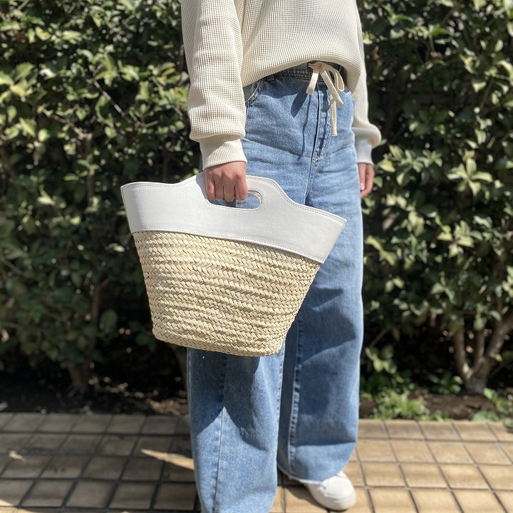 ホールハンドルレザーバスケット ホワイト