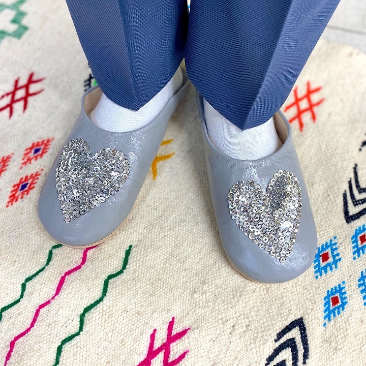 ハートスパンコール バブーシュ グレーシルバー