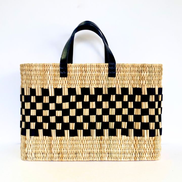 レザースクエアバスケットM　ブラック