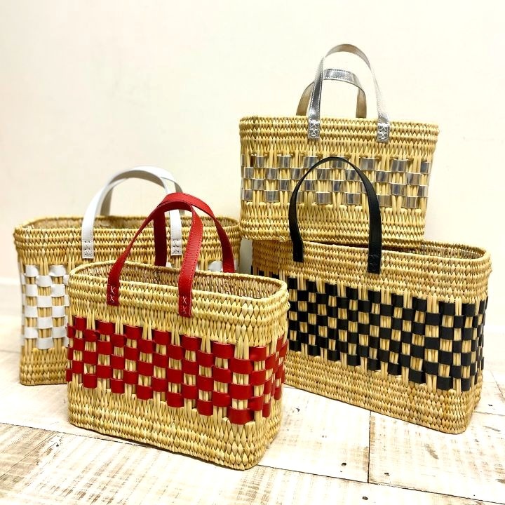 レザースクエアバスケットS　シルバー