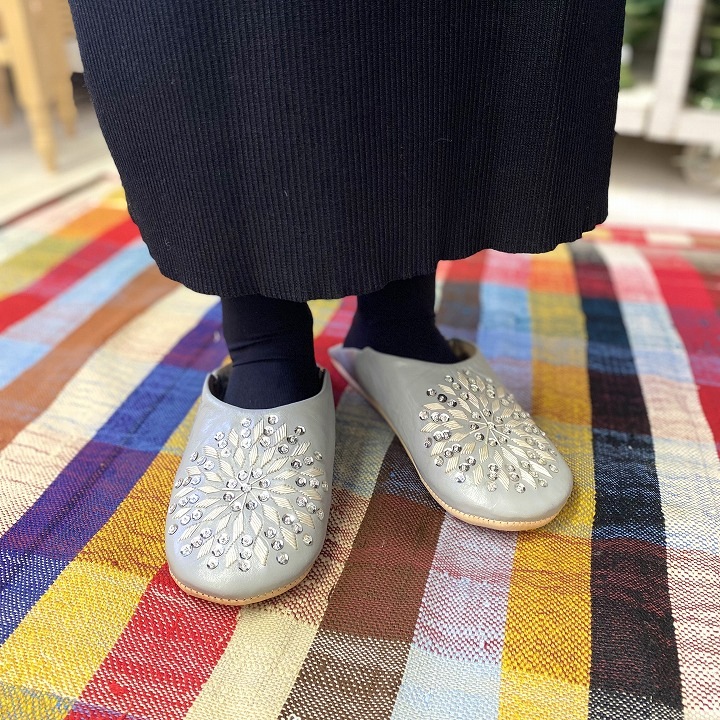 サブラスパンコール バブーシュ グレー