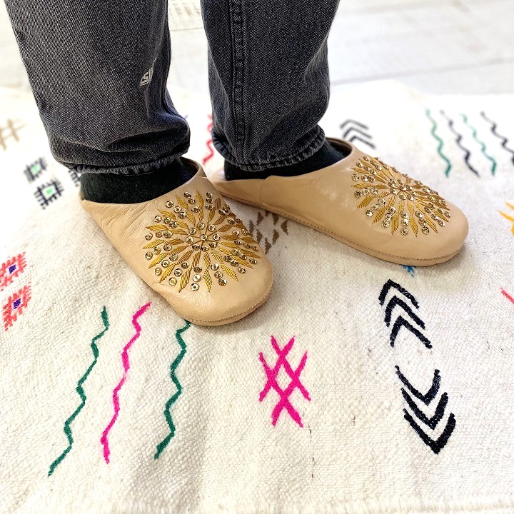 サブラスパンコール バブーシュ ベージュ