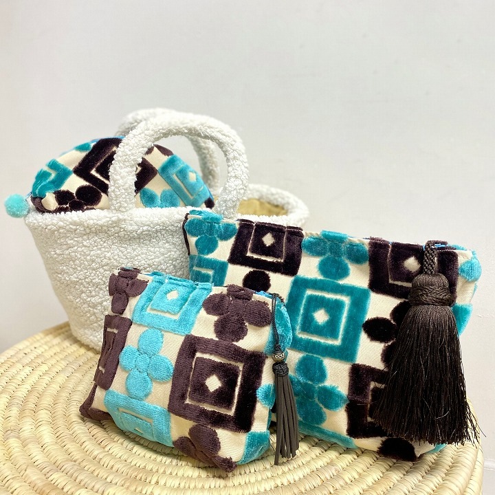 サロン生地ポーチ ブルー