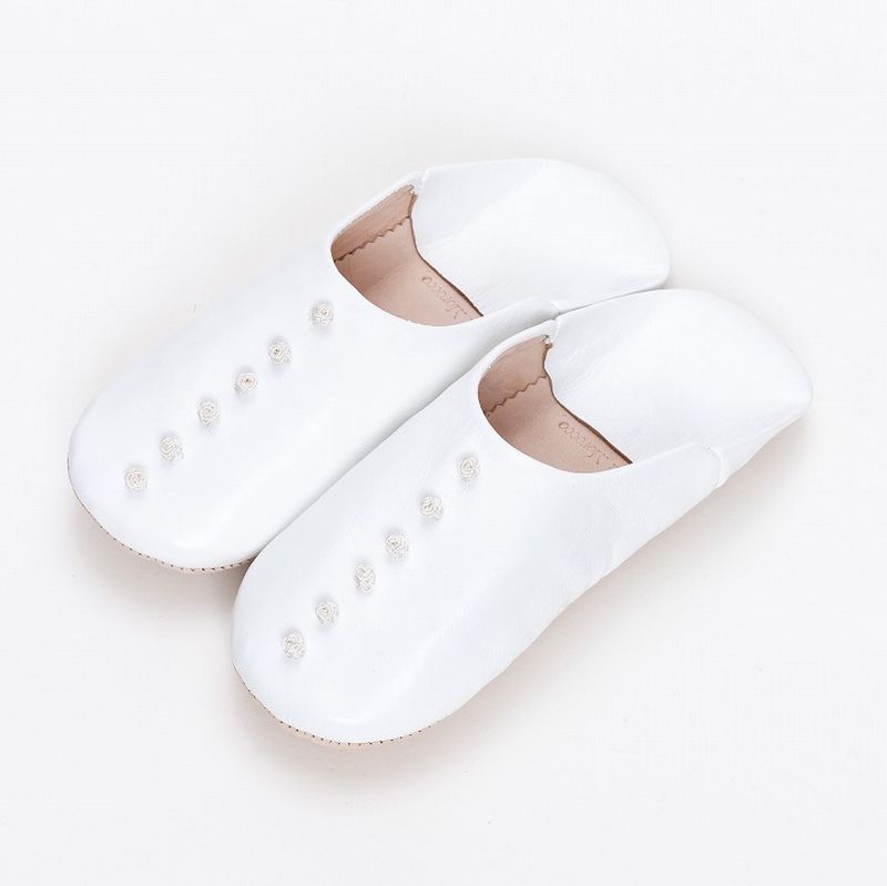 ボタン バブーシュ　ホワイト