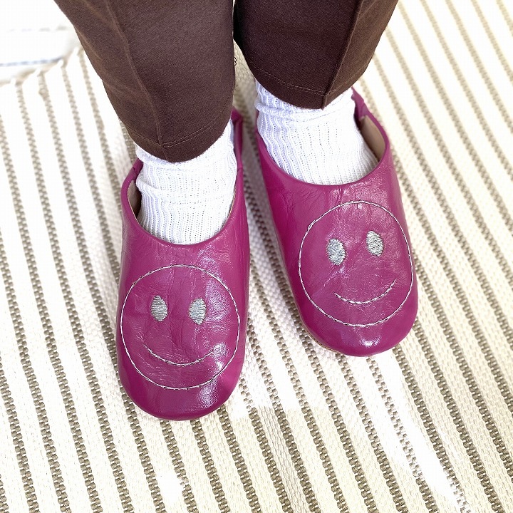 スマイルサブラ バブーシュ ピンク×タイル柄バブーシュバッグ ホワイトブラック セット