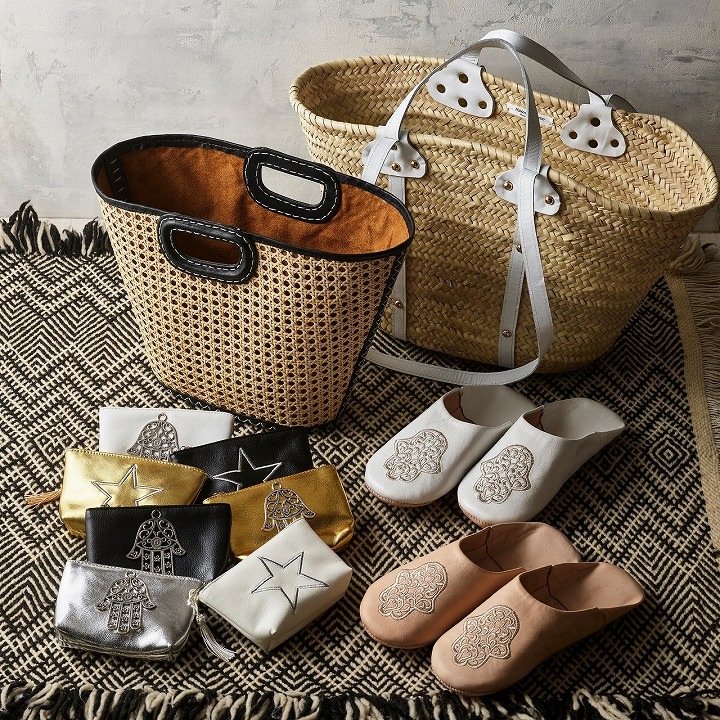 ファティマハンドチャームポーチミニ ホワイト