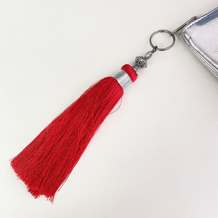 タッセルキーリング B