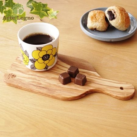 オリーブウッドのおしゃれなキッチンアイテム。Arte Legno