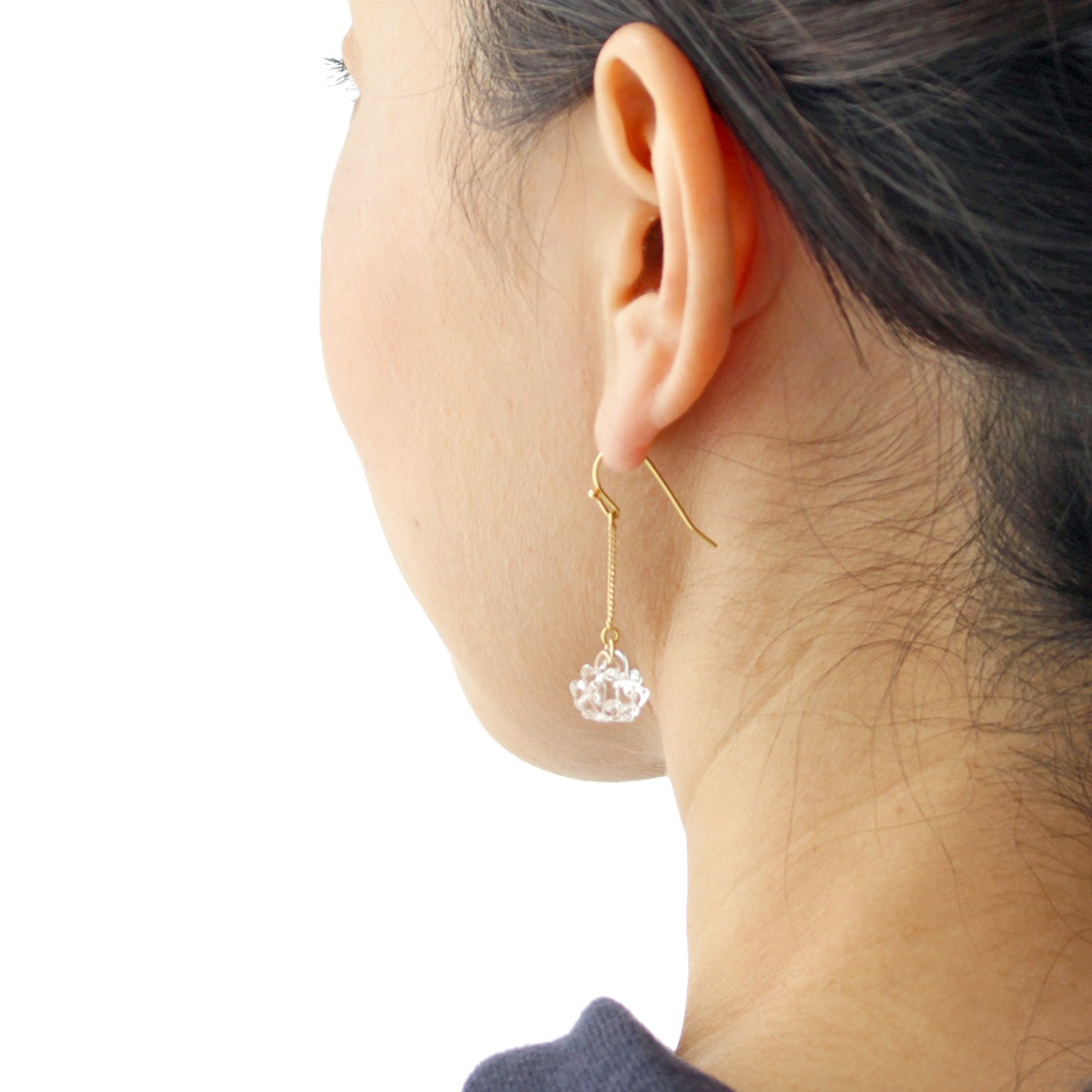 ハリオ ピアス シロツメクサ Plants 花 ゆれる ガラス製 HARIO