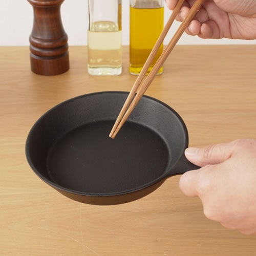 南部鉄器 フライパン IH対応 鉄 スキレット 14cm 日本製 4430745a67c42b56b0dbc77fe70efc