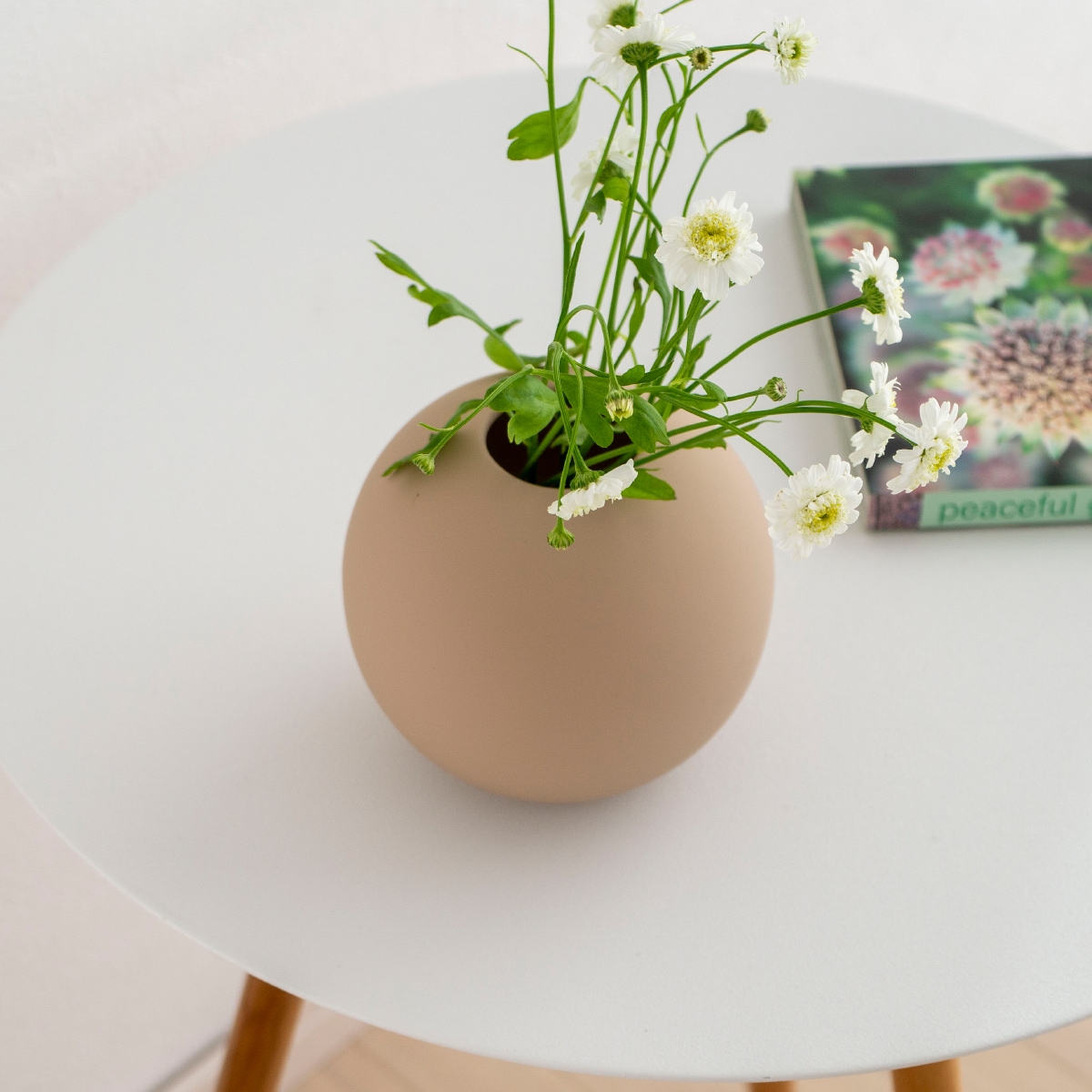 COOEE Design クーイーデザイン Ball Vase 10cm フラワーベース 丸